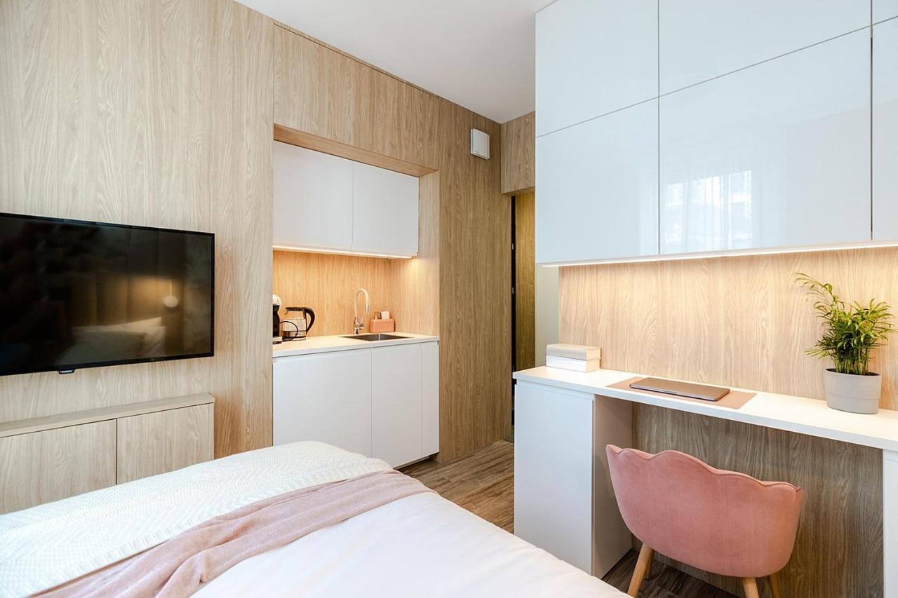 ורשה Studio Wola Apartament Kasprzaka - Wifi + Smart Tv מראה חיצוני תמונה